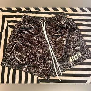Men’s XS Bucket Squad B&W Paisley/Bandana Print Shorts - Like New!
